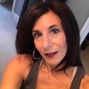 Meet your Posher, Sheri